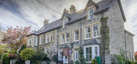 Brookdale B & B