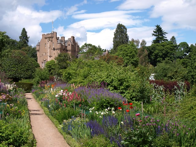 Stately Homes and Gardens