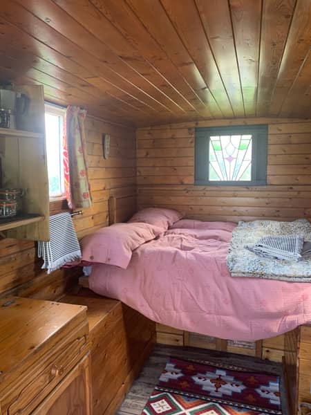 Lucy's Shepherd Hut
