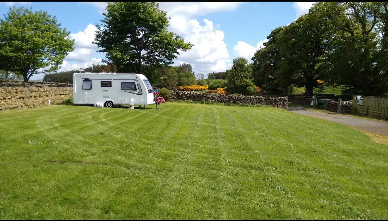 Elf Hills Farm Caravan Site (photo 2)