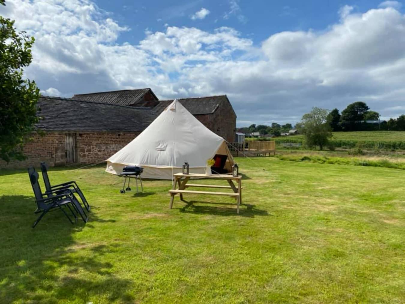 Fords Farm Glamping (photo 3)