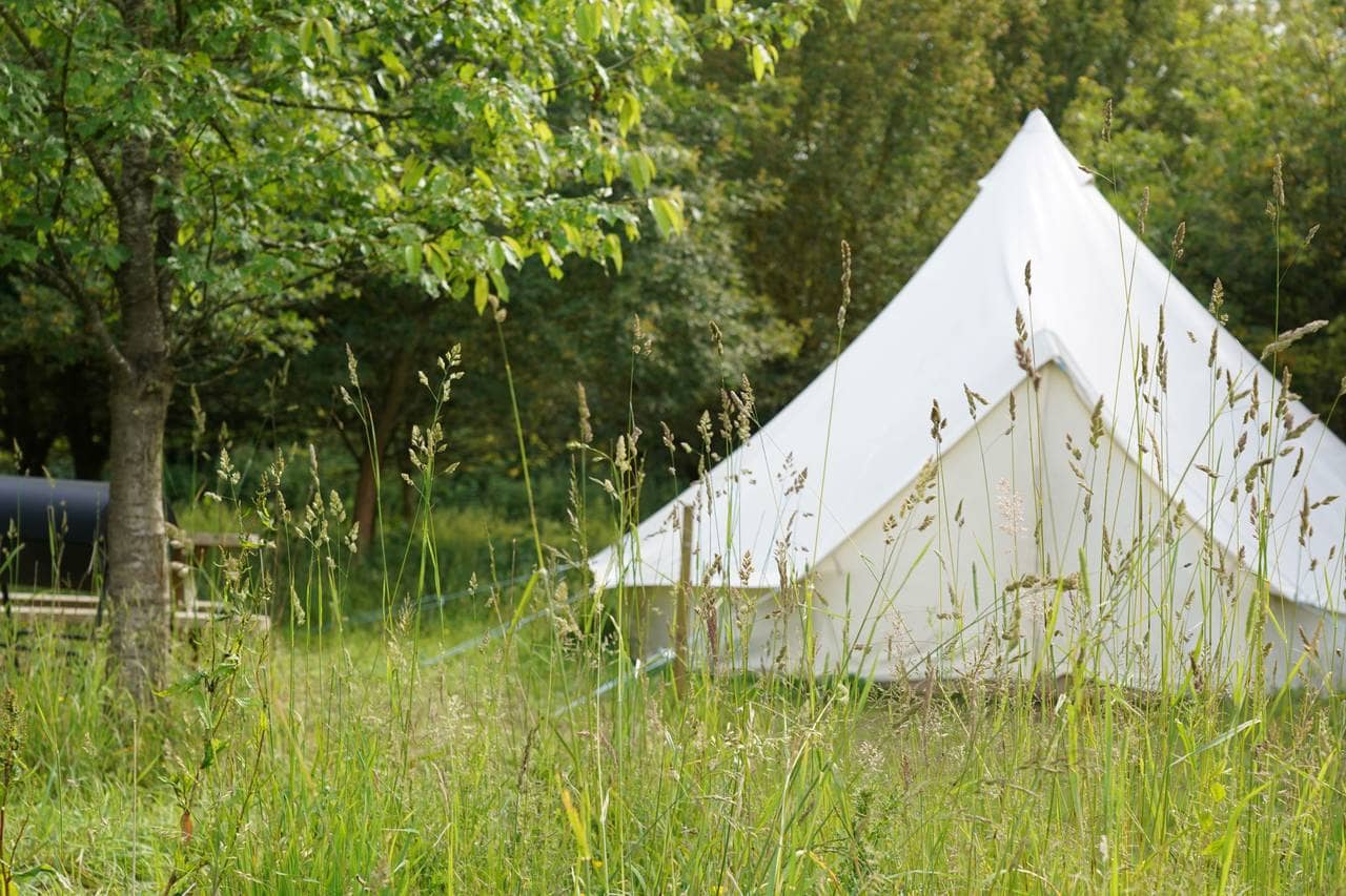 ESSENTIALS Bell Tent Package